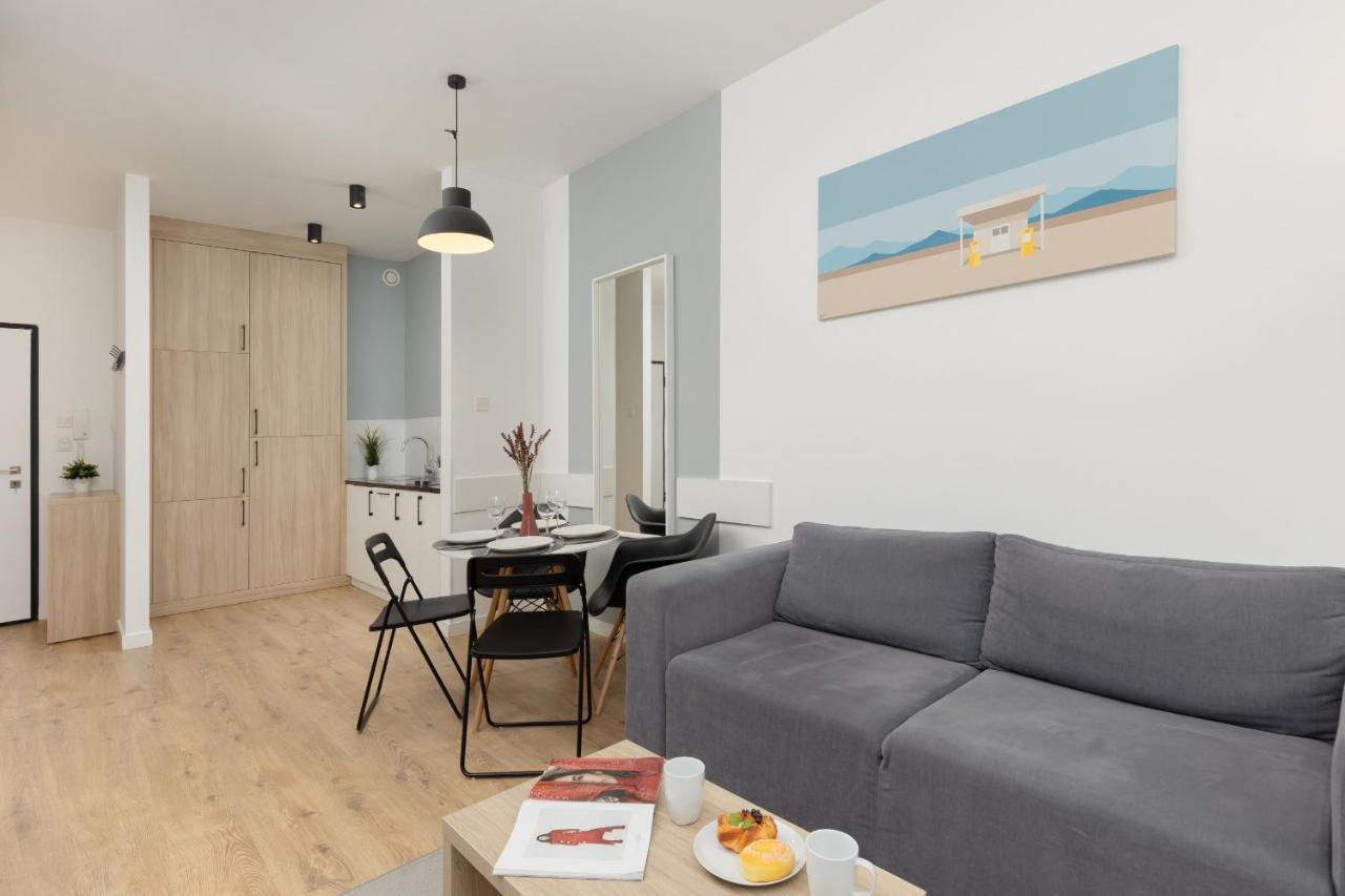 Wola Pet-Friendly Apartments With Ac Slawinska By Noclegi Renters Warschau Buitenkant foto