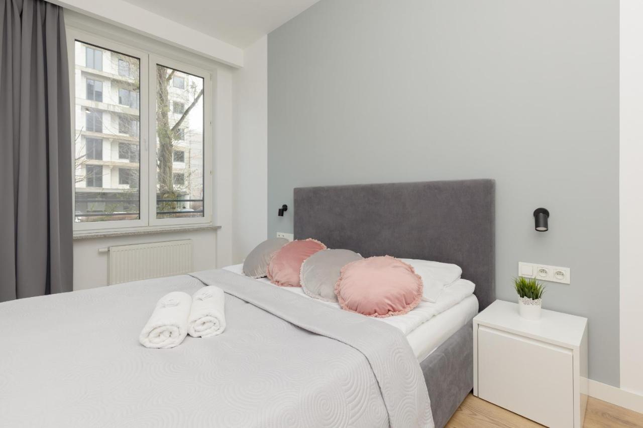Wola Pet-Friendly Apartments With Ac Slawinska By Noclegi Renters Warschau Buitenkant foto