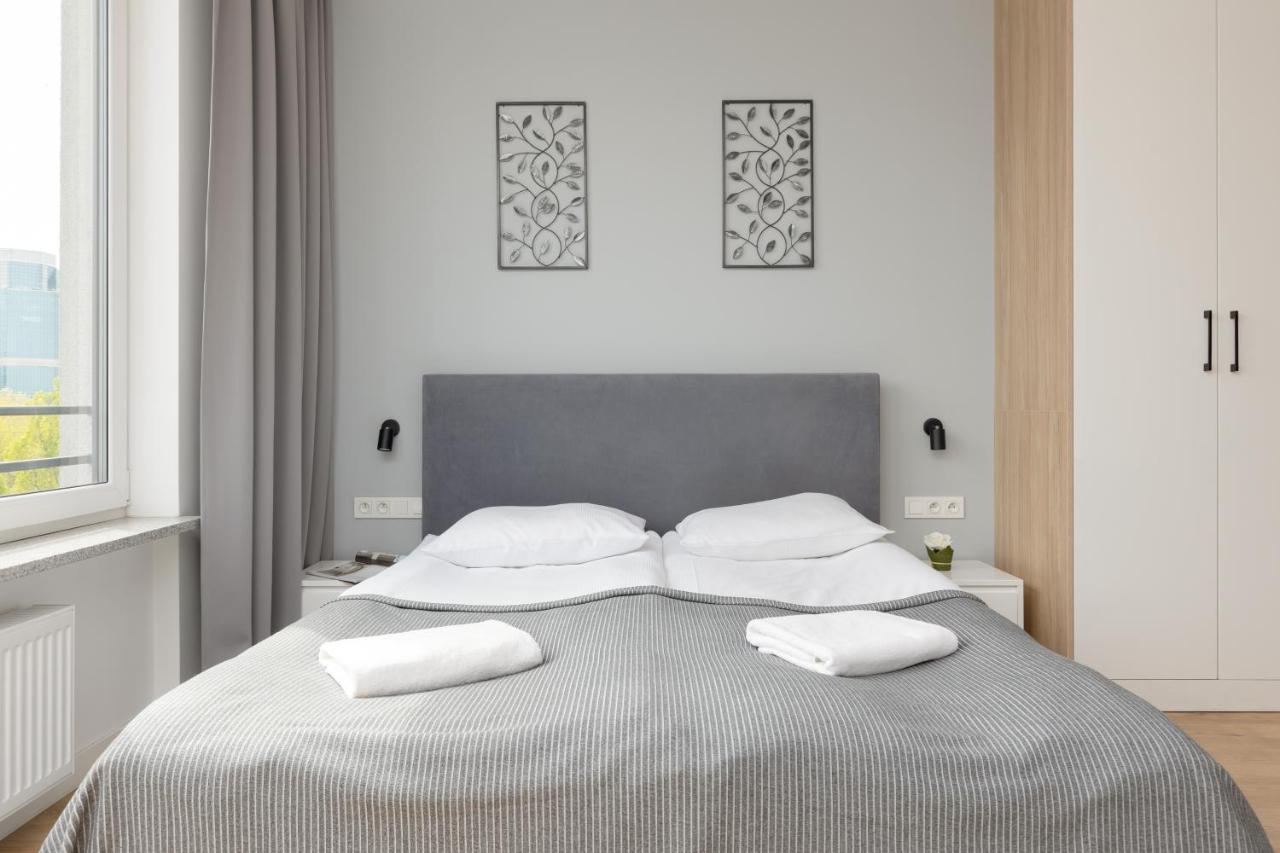 Wola Pet-Friendly Apartments With Ac Slawinska By Noclegi Renters Warschau Buitenkant foto