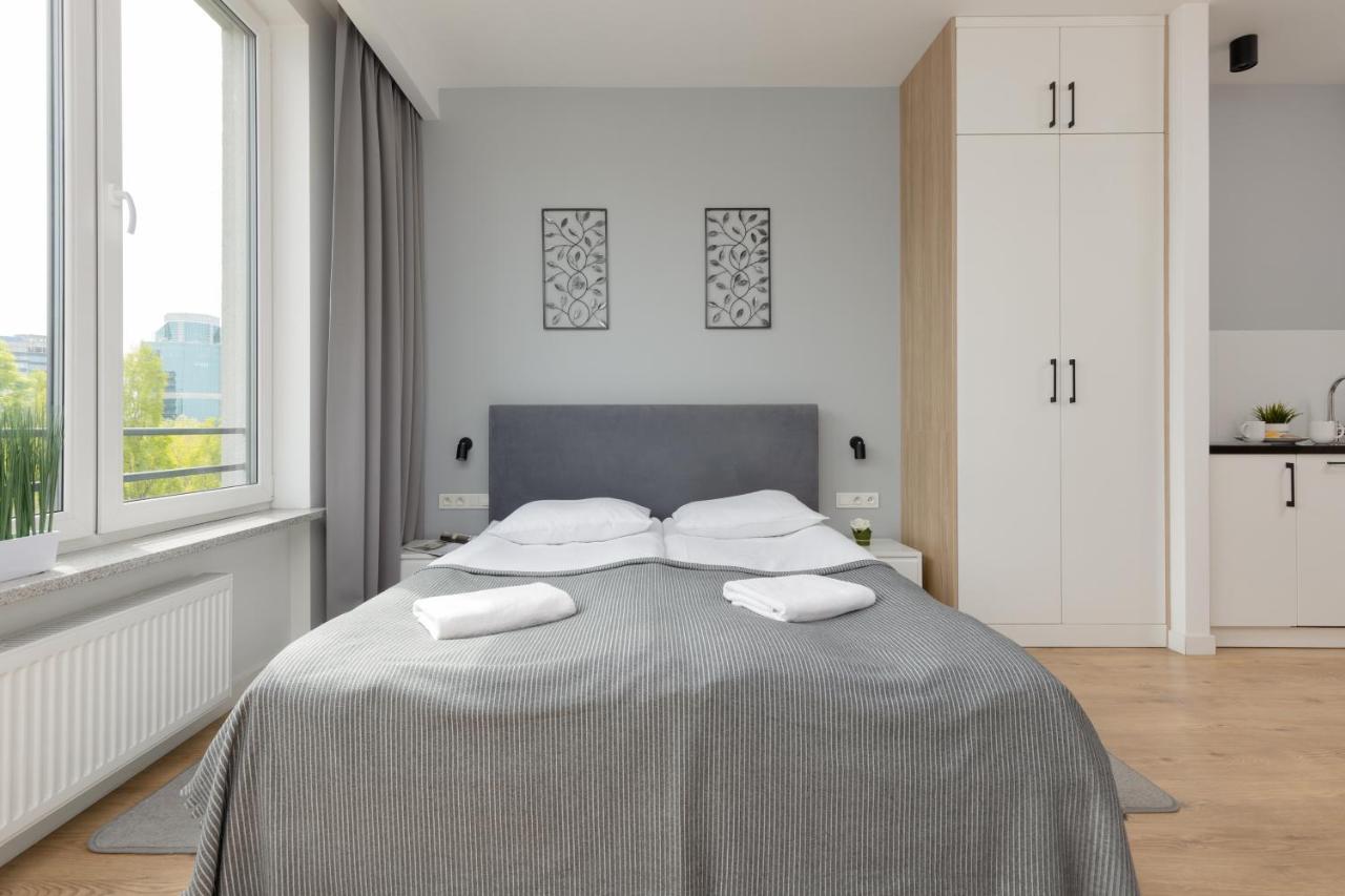 Wola Pet-Friendly Apartments With Ac Slawinska By Noclegi Renters Warschau Buitenkant foto