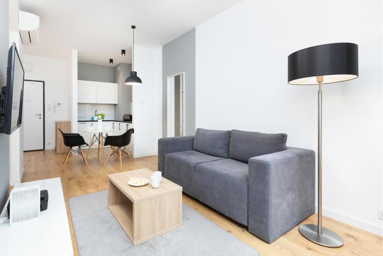 Wola Pet-Friendly Apartments With Ac Slawinska By Noclegi Renters Warschau Buitenkant foto