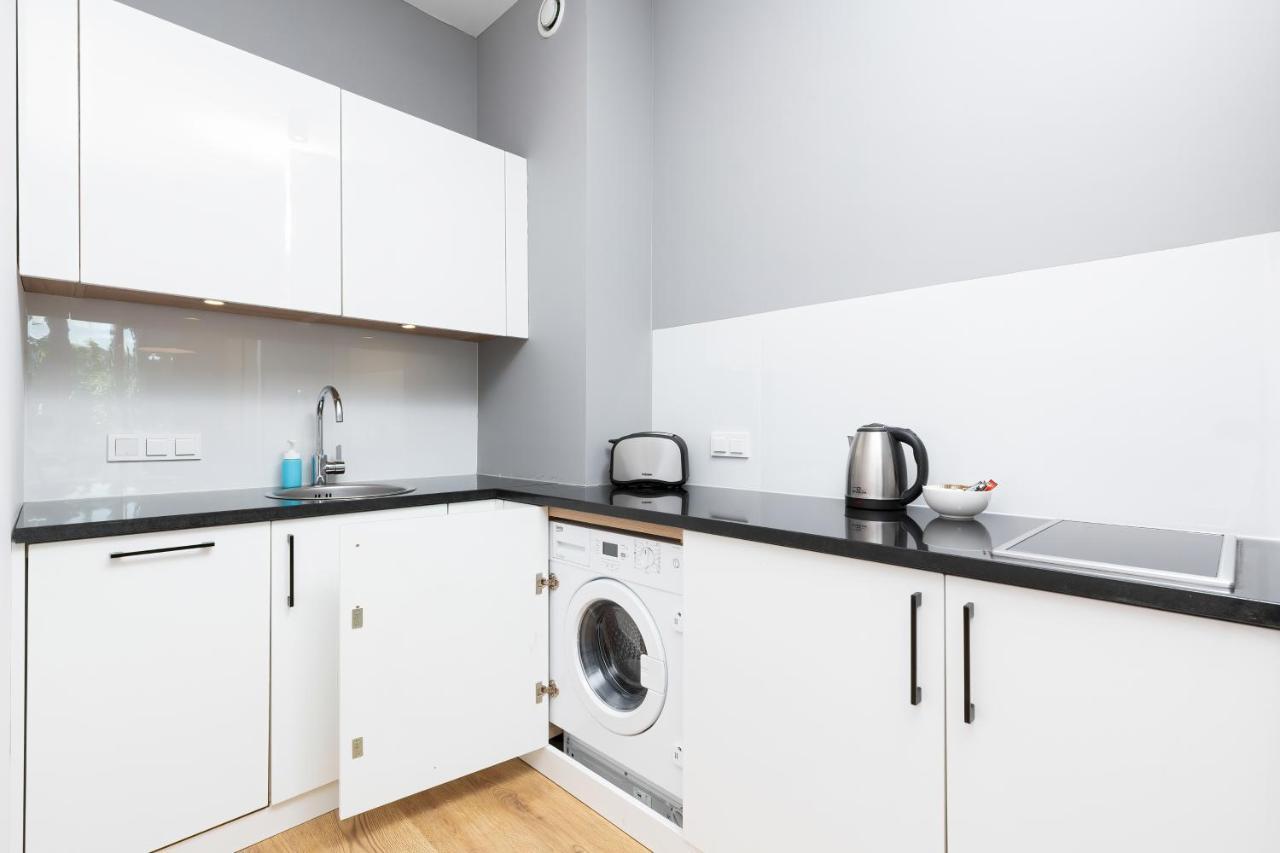 Wola Pet-Friendly Apartments With Ac Slawinska By Noclegi Renters Warschau Buitenkant foto